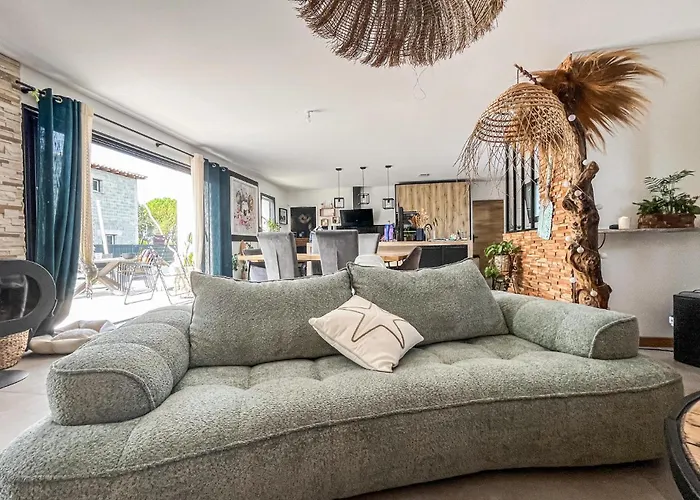 Cozy In Saint-cesaire-de-gauzi
